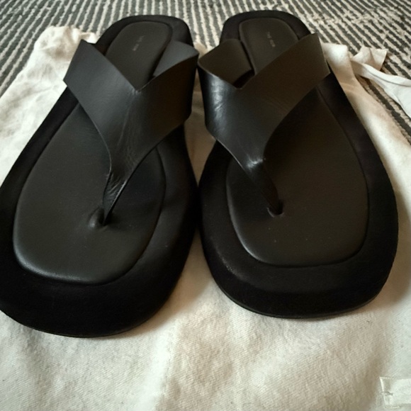 The Row Ginza Black Suede and Leather Platform Flip Flop Sandals size 40.5 - Picture 7 of 11